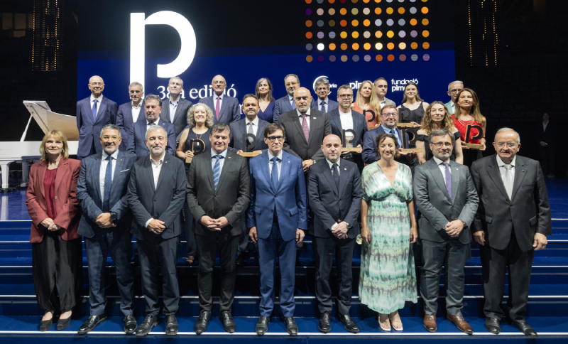 Pimec reconoce la excelencia y compromiso de las pymes catalanas en una gala multitudinaria en el Sant Jordi