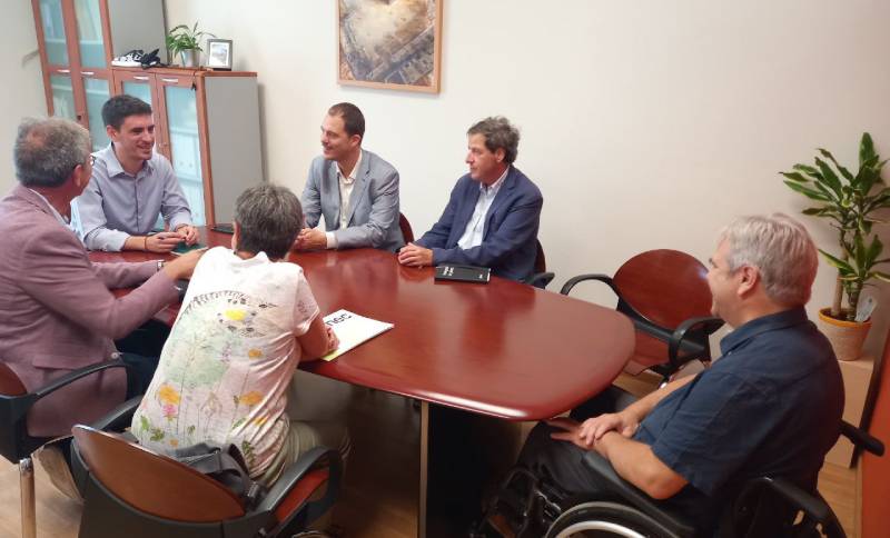 Pimec Baix Llobregat-L’Hospitalet i l’Ajuntament d’Olesa de Montserrat signen un conveni de col·laboració per afavorir el desenvolupament de les pimes i els professionals autònoms del municipi